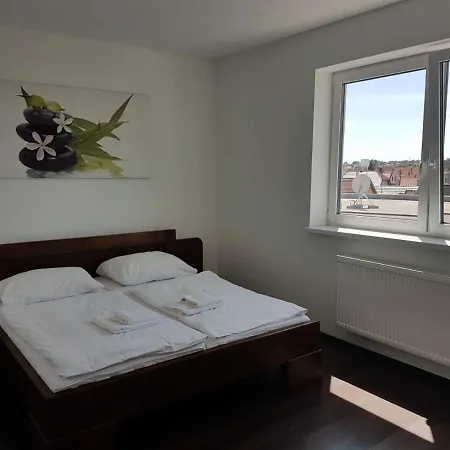 Motel Senec Motel 3*