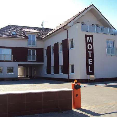Motel Senec 모텔
