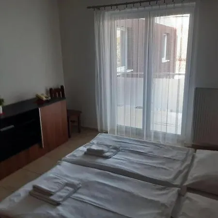 Motel Senec 3* 세네츠