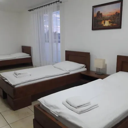 Motel Senec 3* 세네츠