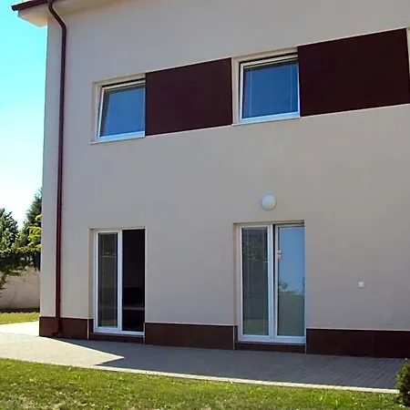 Motel Senec Motel 3*