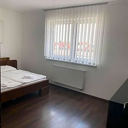 Motel Motel Senec 3*