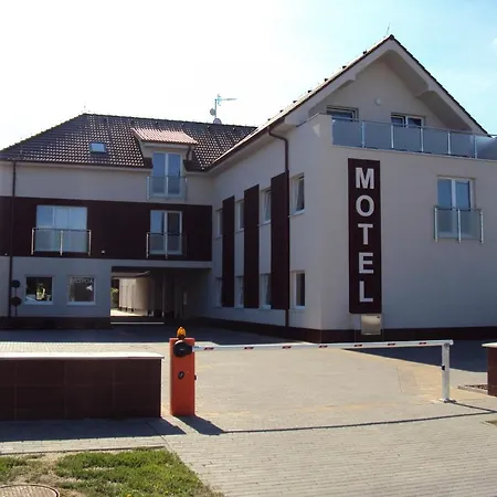 Motel Motel Senec 3*