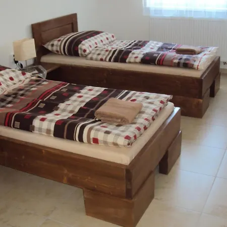 Motel Senec 3* 세네츠